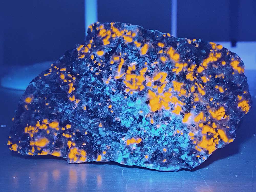 Fluorescent mineral sample under UV light